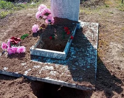 Обязательно ехать на 40 дней на кладбище