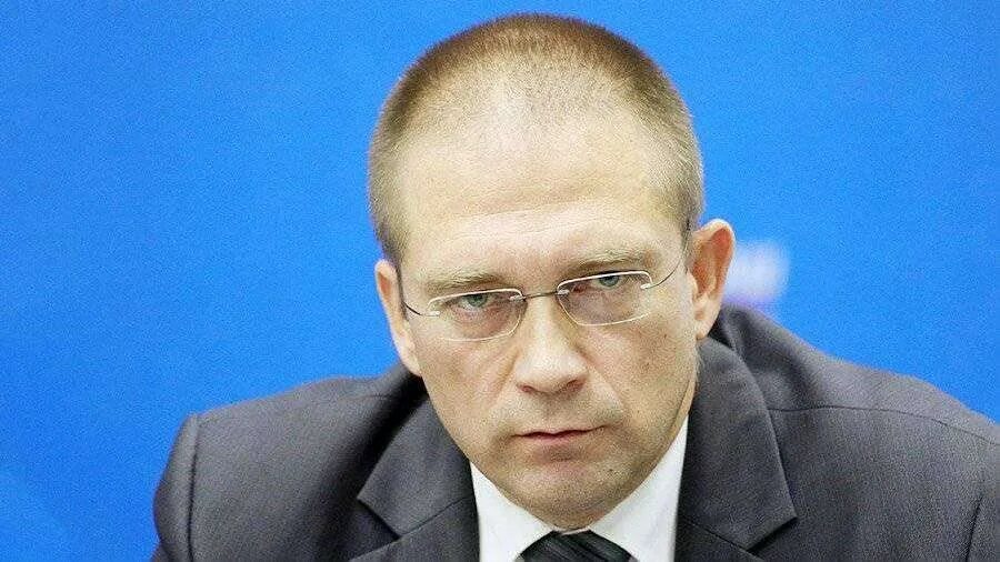 Баранов ркц прогресс. Директор прогресса. Ркц прогресс сафин тахир. Директор прогресса. Директор прогресса.