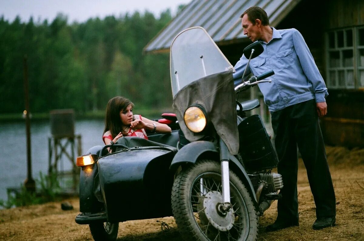 алексей балабанов груз 200. чувствительный милиционер 1992. фильм алексея балабанова груз 200. агния кузнецова 2007. скандальный фильм балабанова "груз 200".