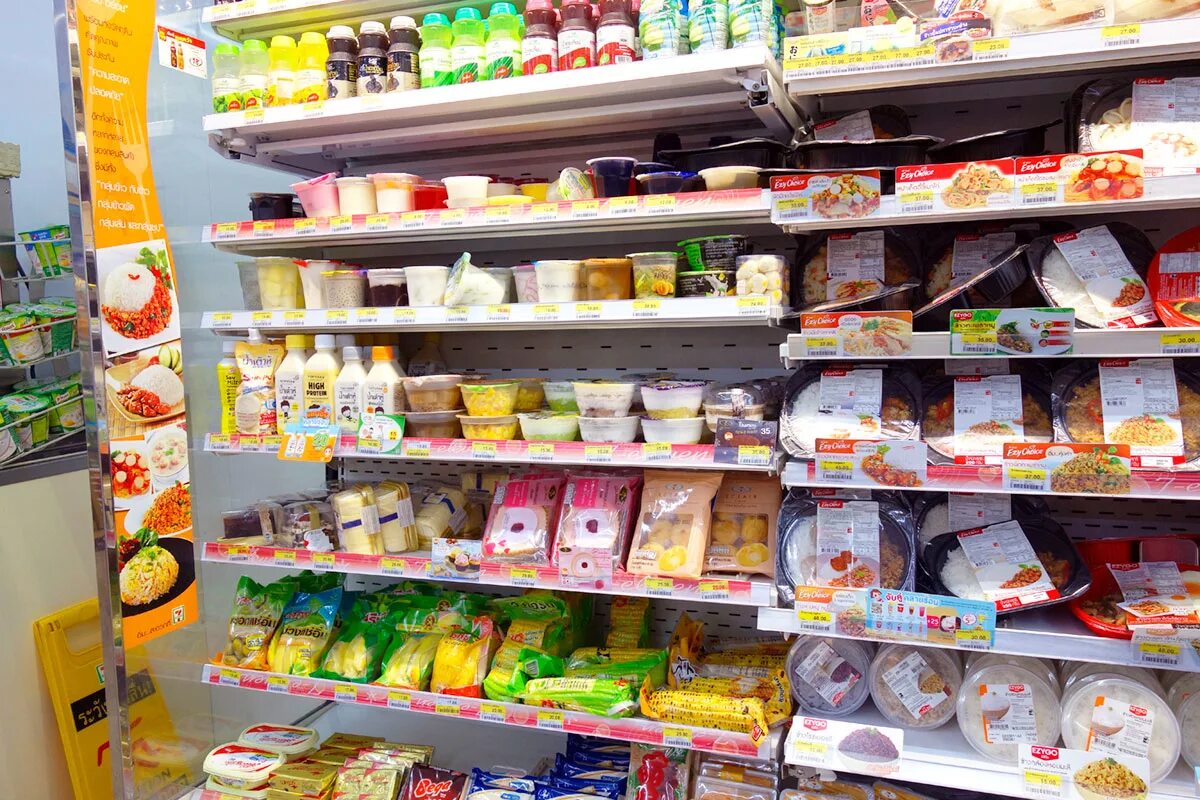 Магазин 7 элевен япония. Favor loovälja work 11. Севен элевен 24/7. Почему 7 11. Почему 7 11.