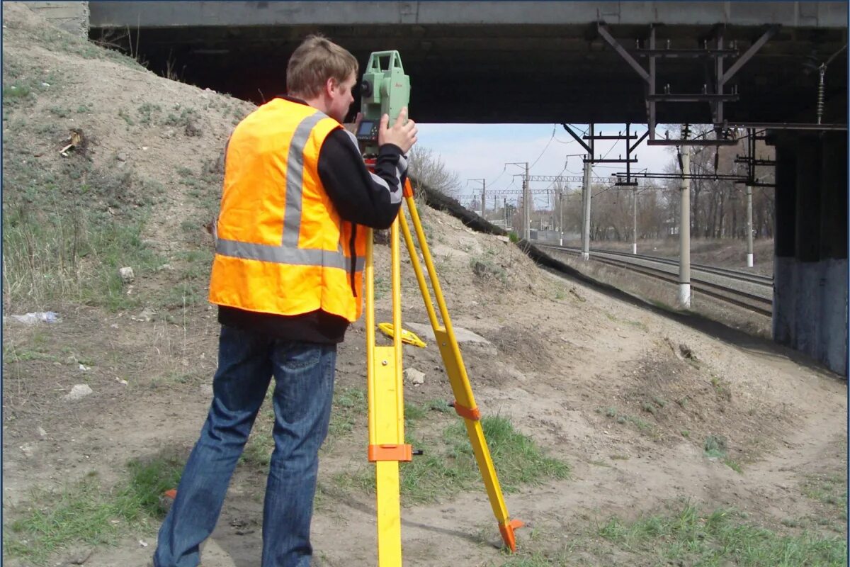 Конструкция лестничный сход. Обследование ж/д мостовых сооружений. Верхнетуломский гэс поселок. Обследования и испытания мостов. Гэс-11 кнгэс филиала «кольский».