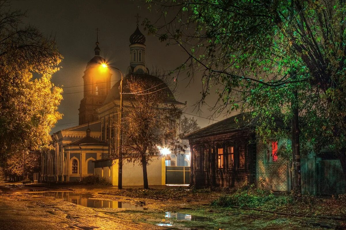Муром ночь. Муром ночь. Успенская церковь муром. Муром набережная оки. Муром ночь.