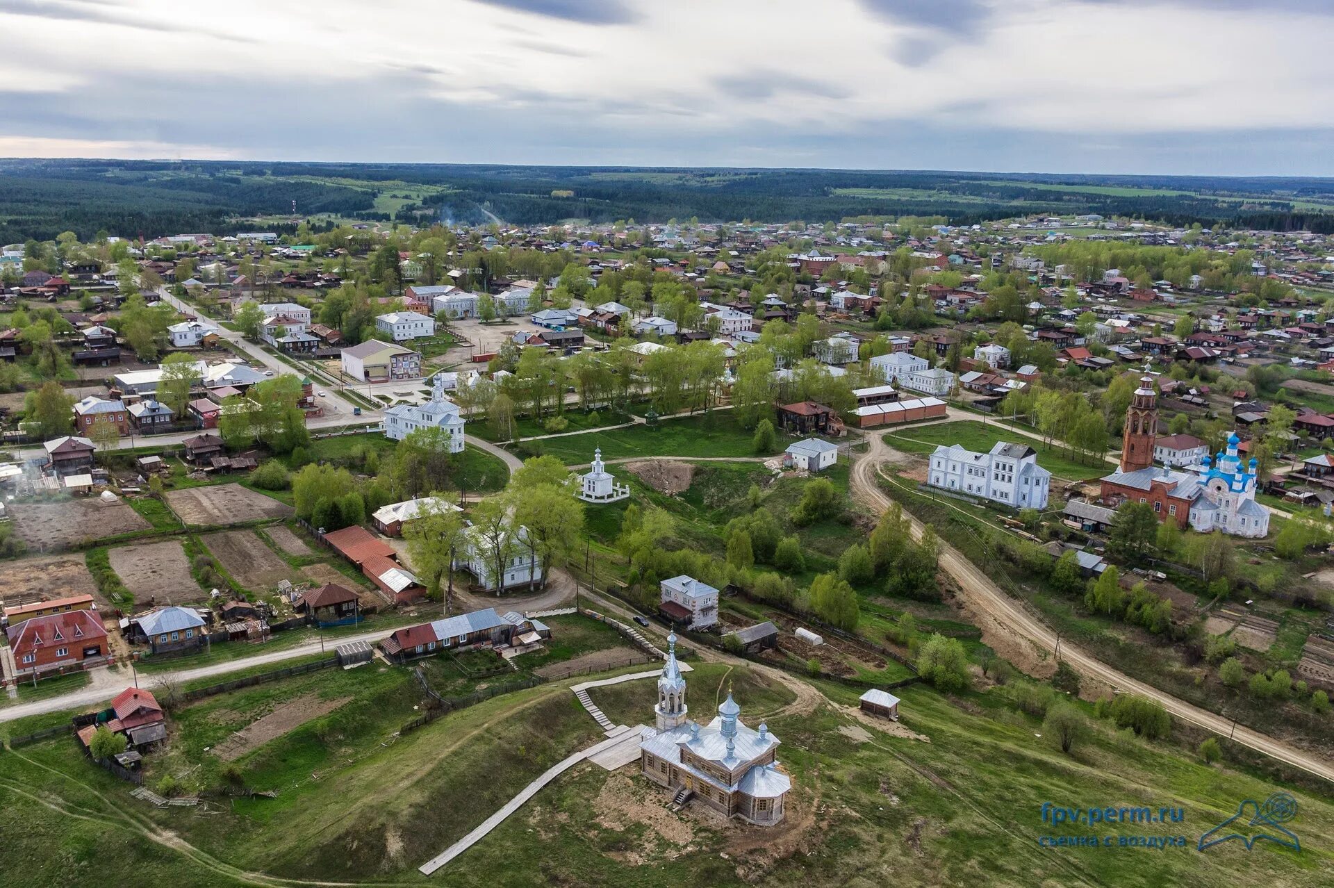 Сколько сейчас в пермском крае. Чердынь Пермский край. Чердынь Пермский край Чердынский район. Чердынский Успенский монастырь. Чердынь древний город.