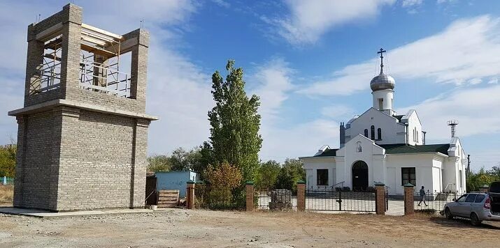 Село хабарное оренбургская область. Село хабарное оренбургская область. Село хабарное новотроицк. Храм андрея первозванного новотроицк. Село хабарное новотроицк.