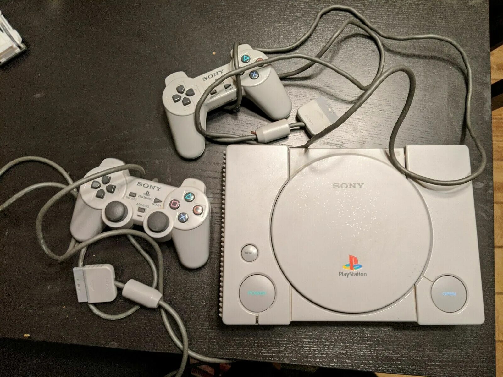 Sony playstation models. SCPH 1200. PLAYSTATION 1 SCPH-103. SCPH-1050. SCPH-75008.