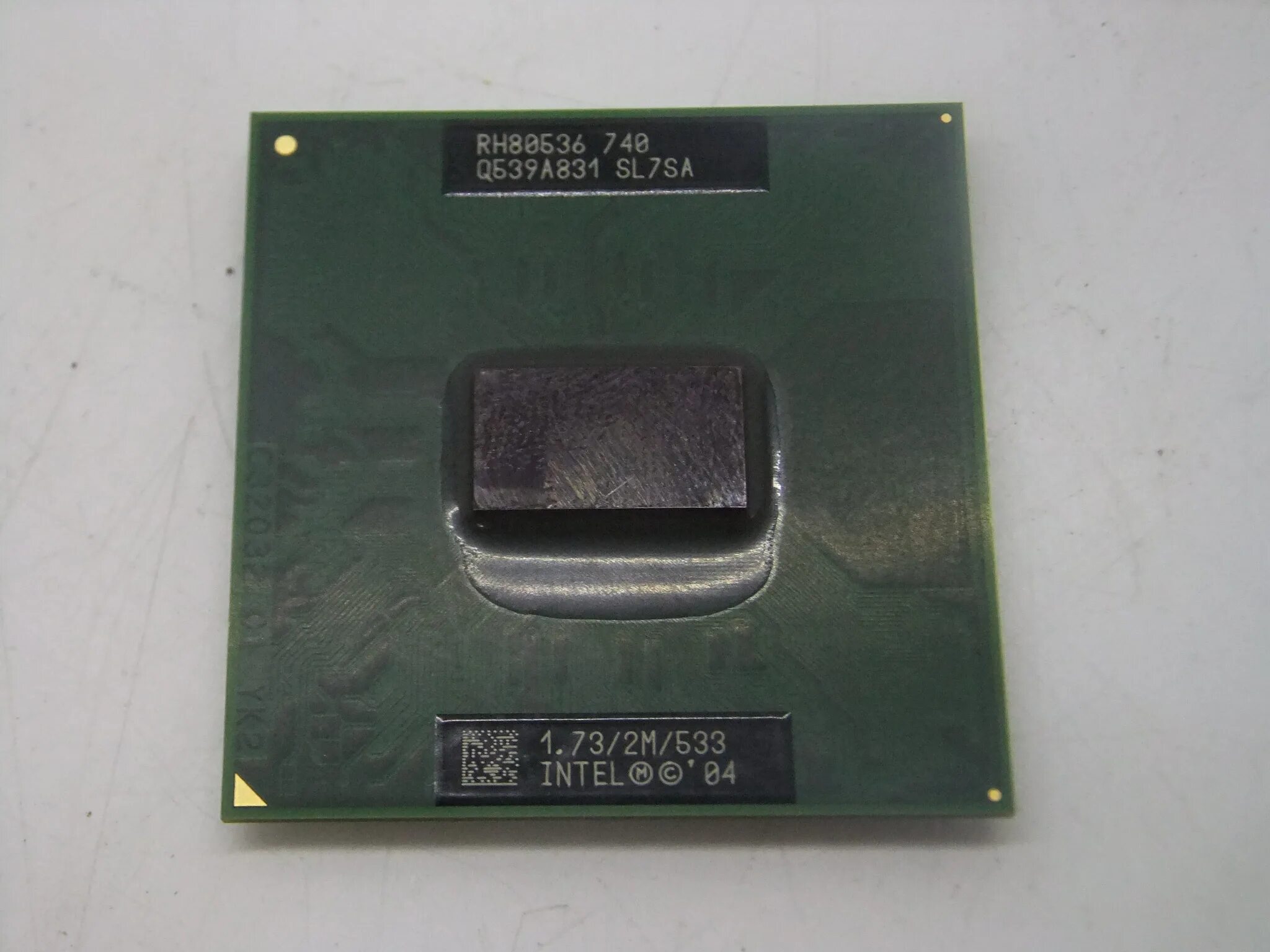 Модель процессора ноутбука. Процессор Intel(r) Pentium(r) CPU n3540. Процессор Intel Pentium m 740. Процессор AMD e1-1200 em1200gbb22gv (bga413). Intel® Pentium® 3540 2.16 GHZ.