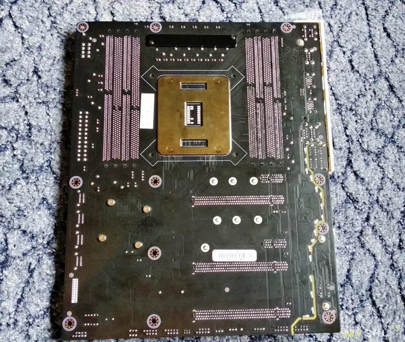 Huananzhi lga 2011 3 xeon x99