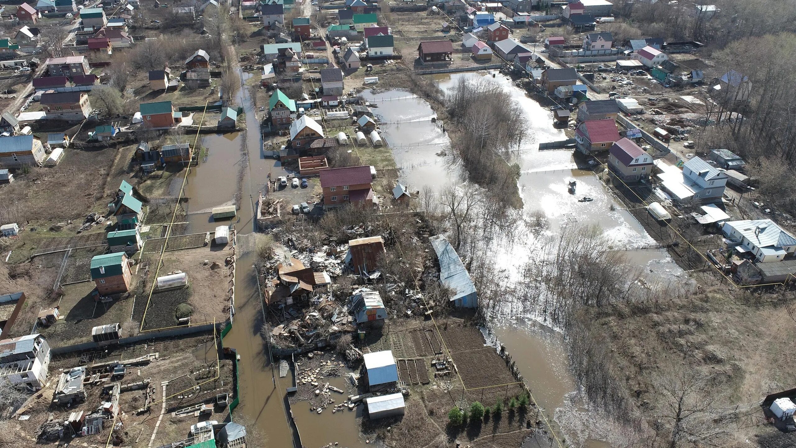 Паводок в башкирии на сегодня 2024. Нижегородка Уфа подтопления. Уфа Нижегородка наводнение. Нижегородка Уфа затапливает. Паводок 2022 Уфа.