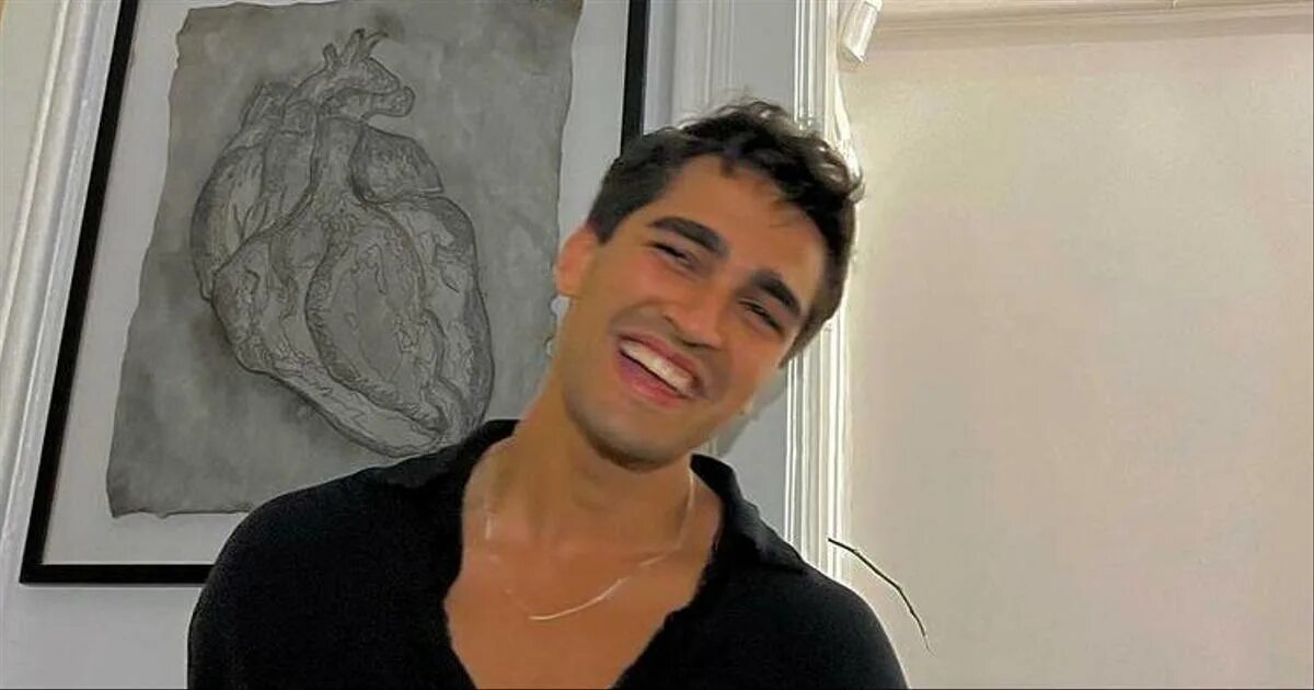 Мерт рамазан демир друзья. Мерт рамазан демир друзья