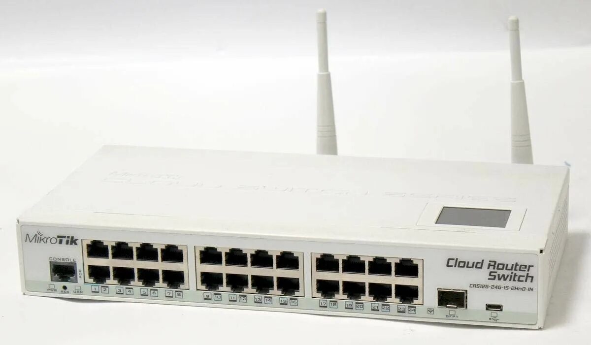 Коммутатор 5 sfp mikrotik. D-link des_dgs switch. Свитч для роутера. Mikrotik 125-24g-1s. Сетевой коммутатор 3110.