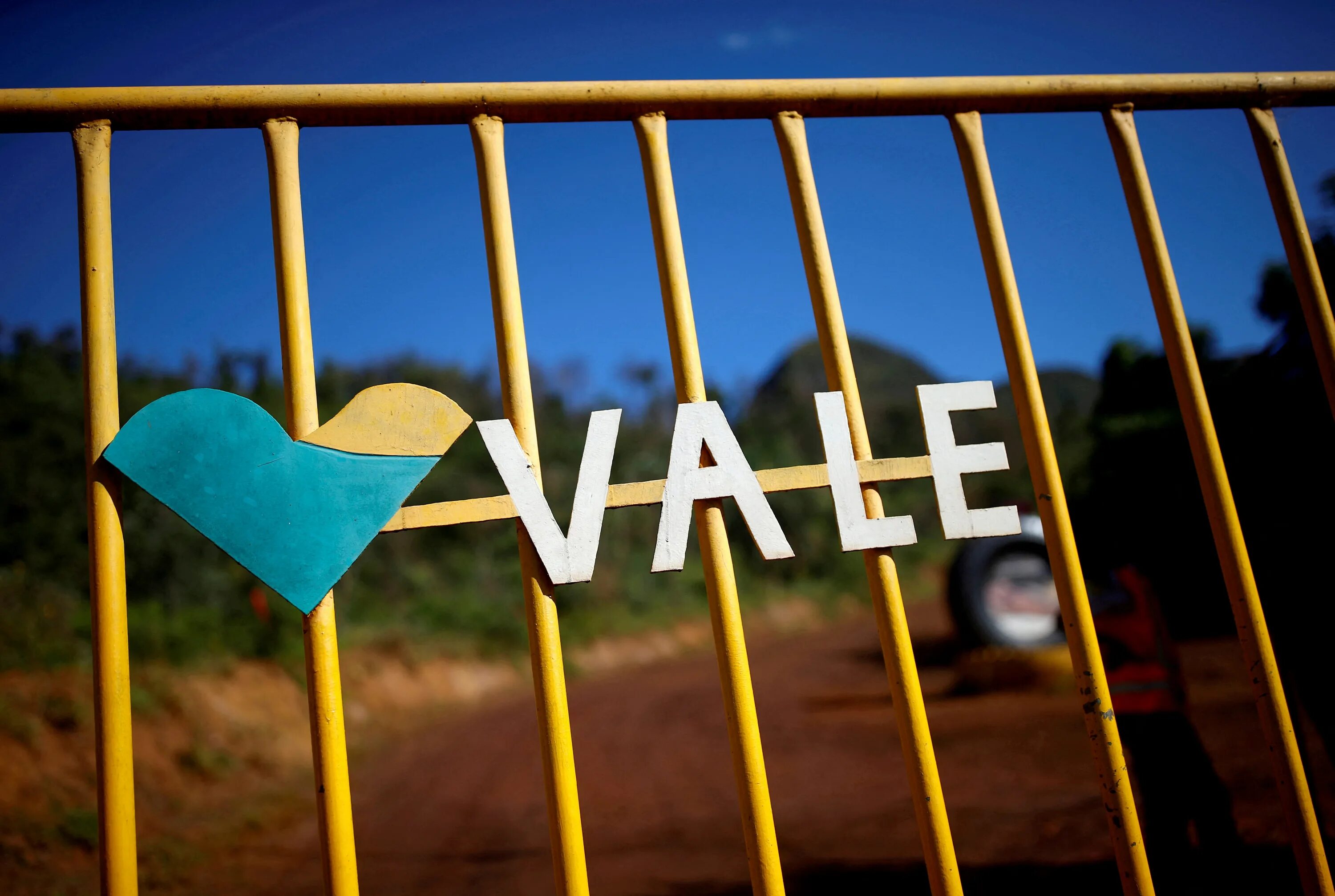 Vale компания. Vale (бразильская компания). Vale логотип. Vale (канадская компания).