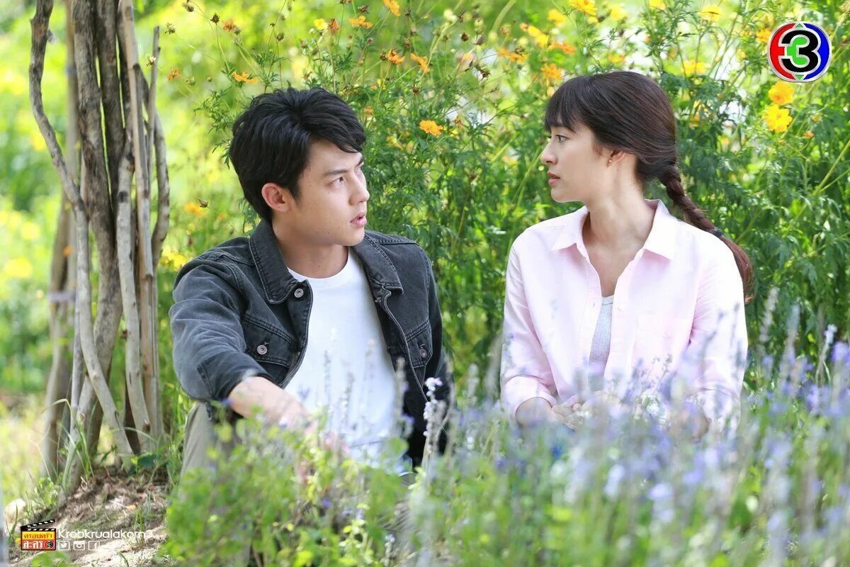 Телохранитель лакорн таиланд. Цветок обочины лакорн. Лакорн телохранитель дорама. Мой законный муж лакорн 2020. Цветок обочины лакорн.