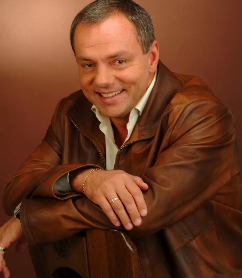 Мохов актер. Александр мохов фото. Артист мохов александр. Александр мохов. Александр мохов.