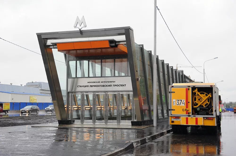 Волгоградский пр метро. Станция метро волгоградский проспект. станция метро лермонтовский проспект. люберцы лермонтовский проспект. станция волгоградский проспект вестибюль.