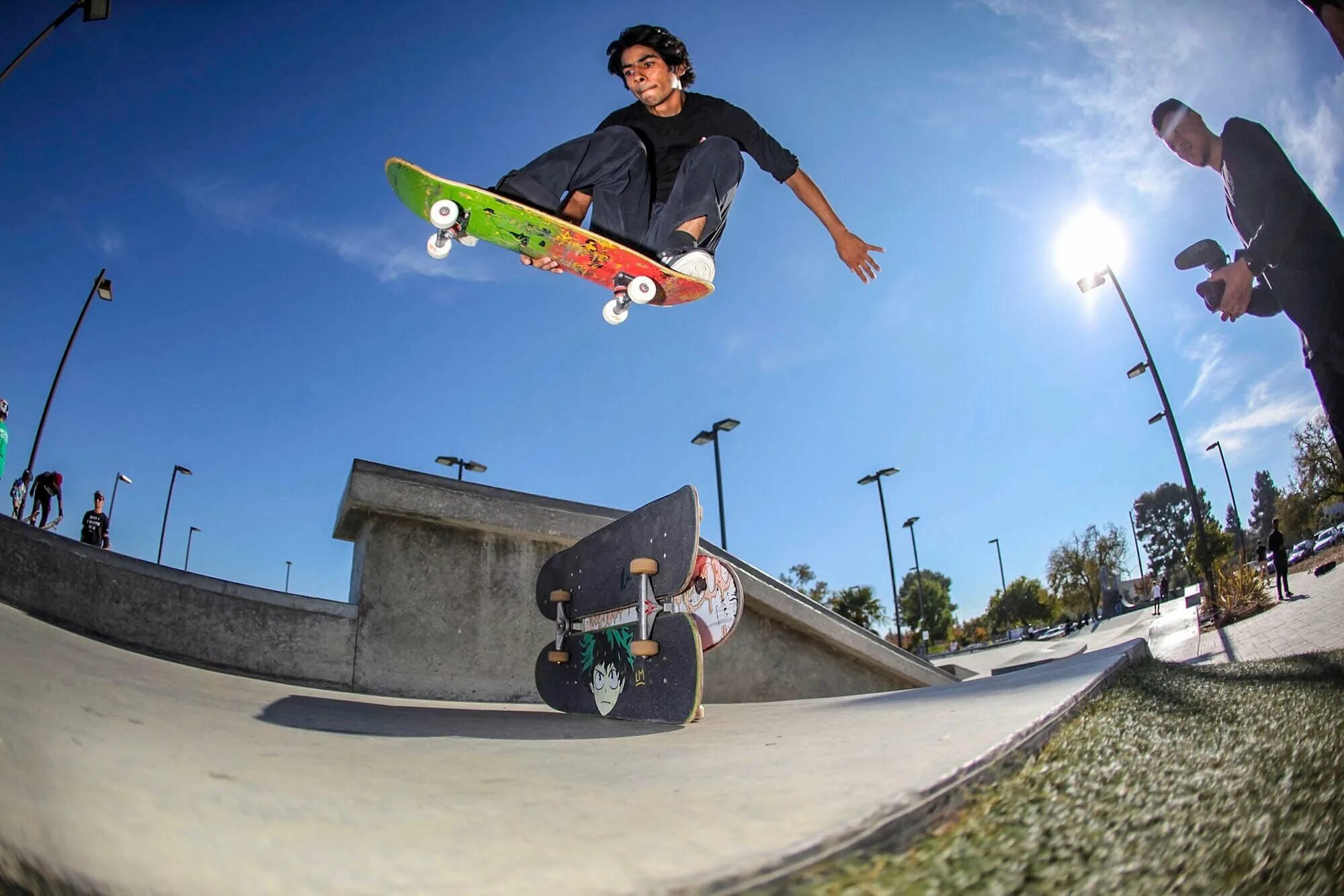 Зеленый неделя скейтбординга. Vans skateboarding. Эрик риверс скейтбордист. Зеленый неделя скейтбординга. Гринд скейт.