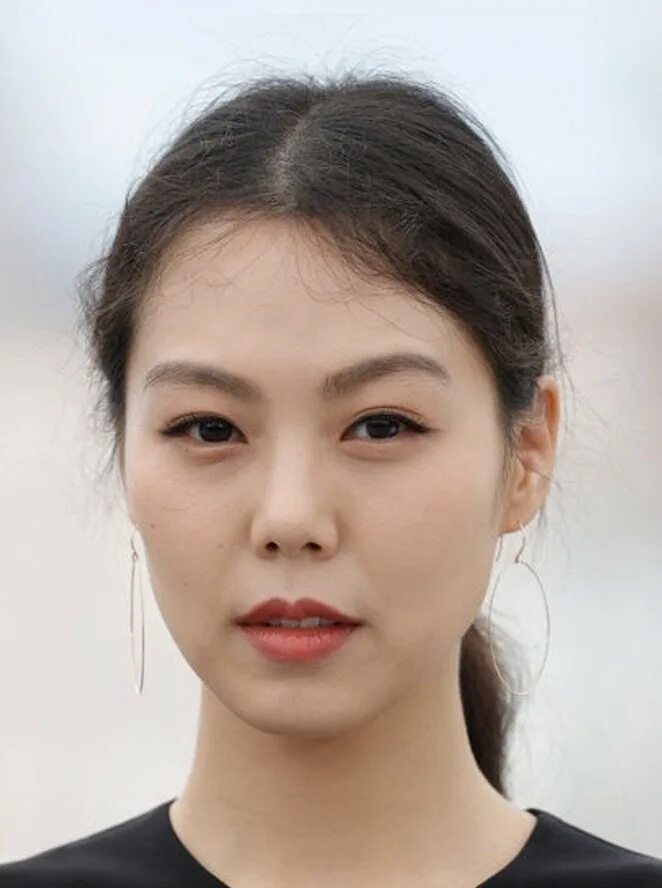 Чой сун хва. Чхве дон-гу. Min hee. Чой сун хва. Шин гу актер.