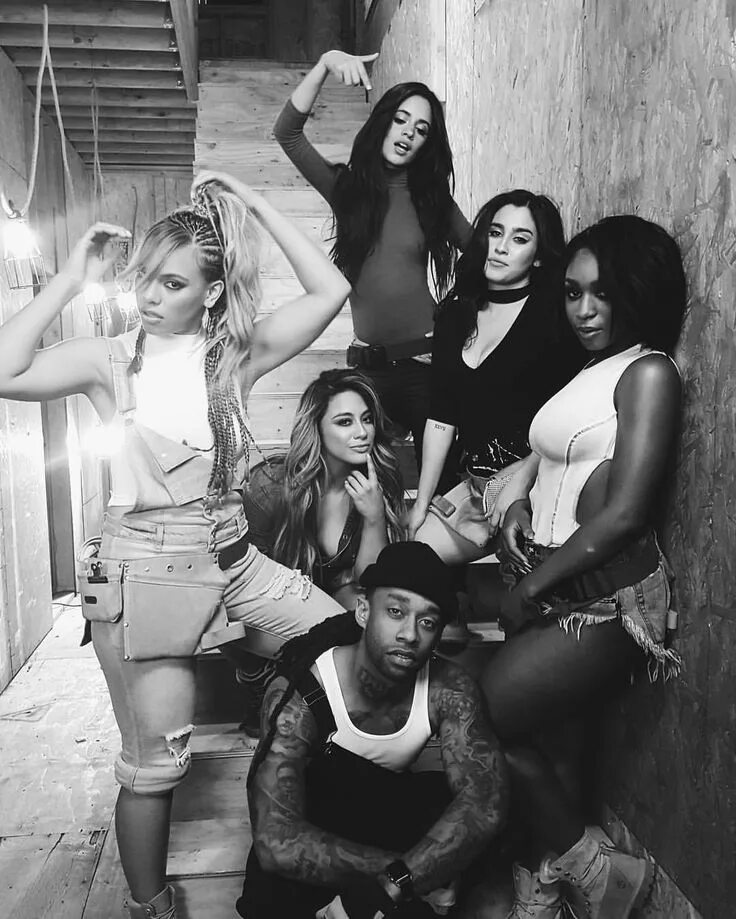 Work from home fifth. Fifth Harmony. Фит Хармони. Группа Harmony. Группа Fifth Harmony work.