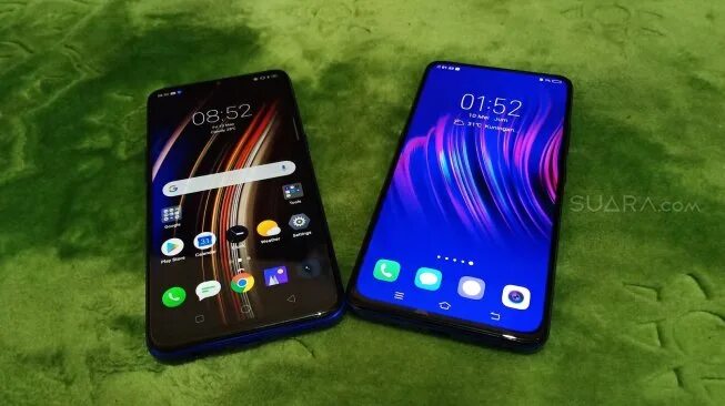 Realme 3 vs realme 3 pro. Realme q3 Pro. Realme q3i. Экран на Realme q3 Pro. Реалм и q5.