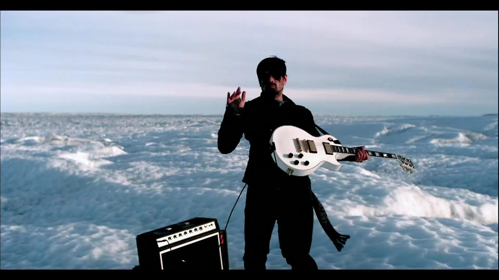Beautiful lie celestal. 30 секонд ту марс бьютифул лай. 30 seconds to mars beautiful lie. a beautiful lie клип. 30 seconds to mars beautiful lie фото.
