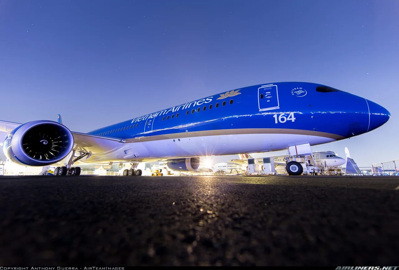 Boeing 787 9 dreamliner. Боинг 787 Дримлайнер. Боинг 787-9. 787-9 Dreamliner. Самолет Боинг 787-9 Дримлайнер.