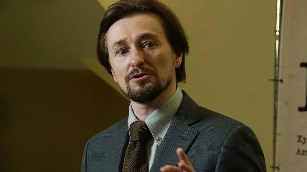 Сергей Безруков станет отцом "Нищебродов" - новости кино - 13 октября 2016 - фот