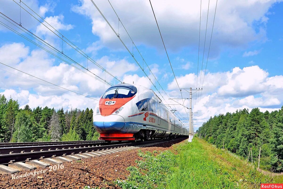 Сапсан поезд сименс. Сапсан поезд. Сапсан жд. Сапсан 754а. Сапсан жд.