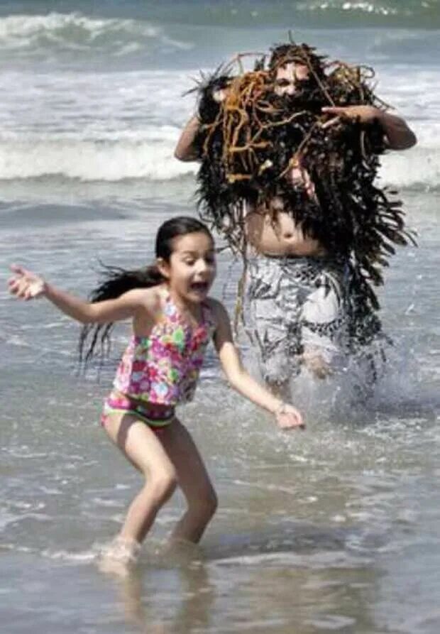 Самое страшное лето. Приколы на пляже. Смешные фотосессии на море. Дети на море. Смешные моменты на пляже.