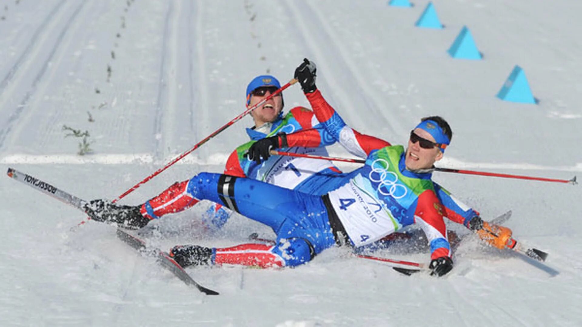 Финиш Крюкова и Панжинского 2010. Лыжные соревнования.