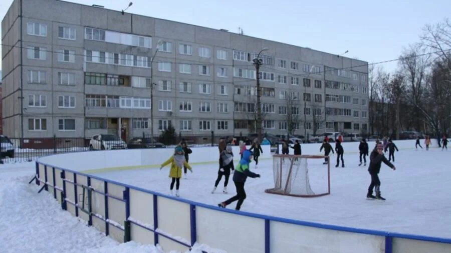 Каток 33. Каток в Рыбинске зимой. Школа 32 Рыбинск. Школа 26 Рыбинск. 12 Школа Рыбинск.