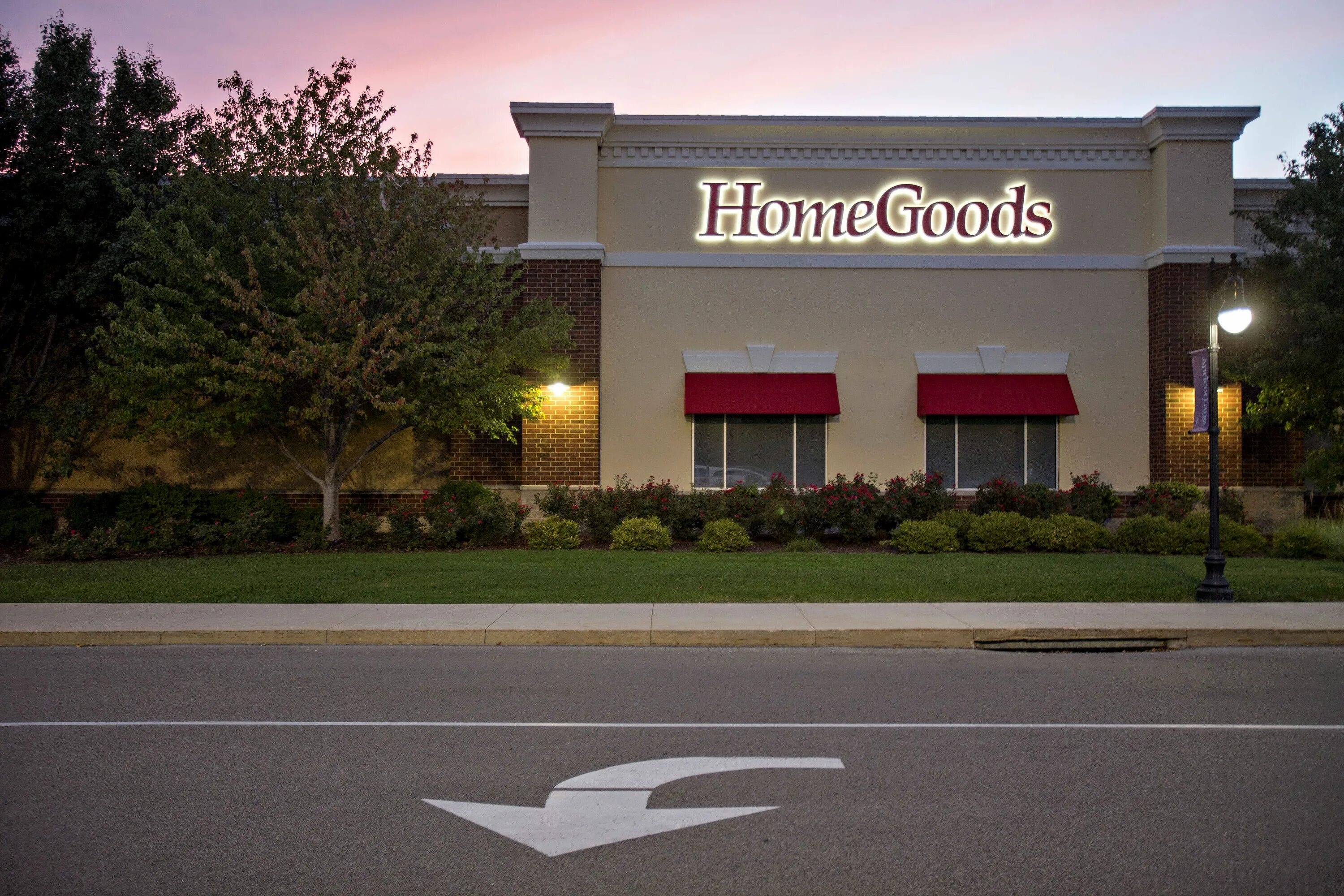 Like home and good. Home goods. Home goods Store. Good Home shop. Home goods фото.