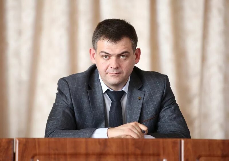 глава жарких