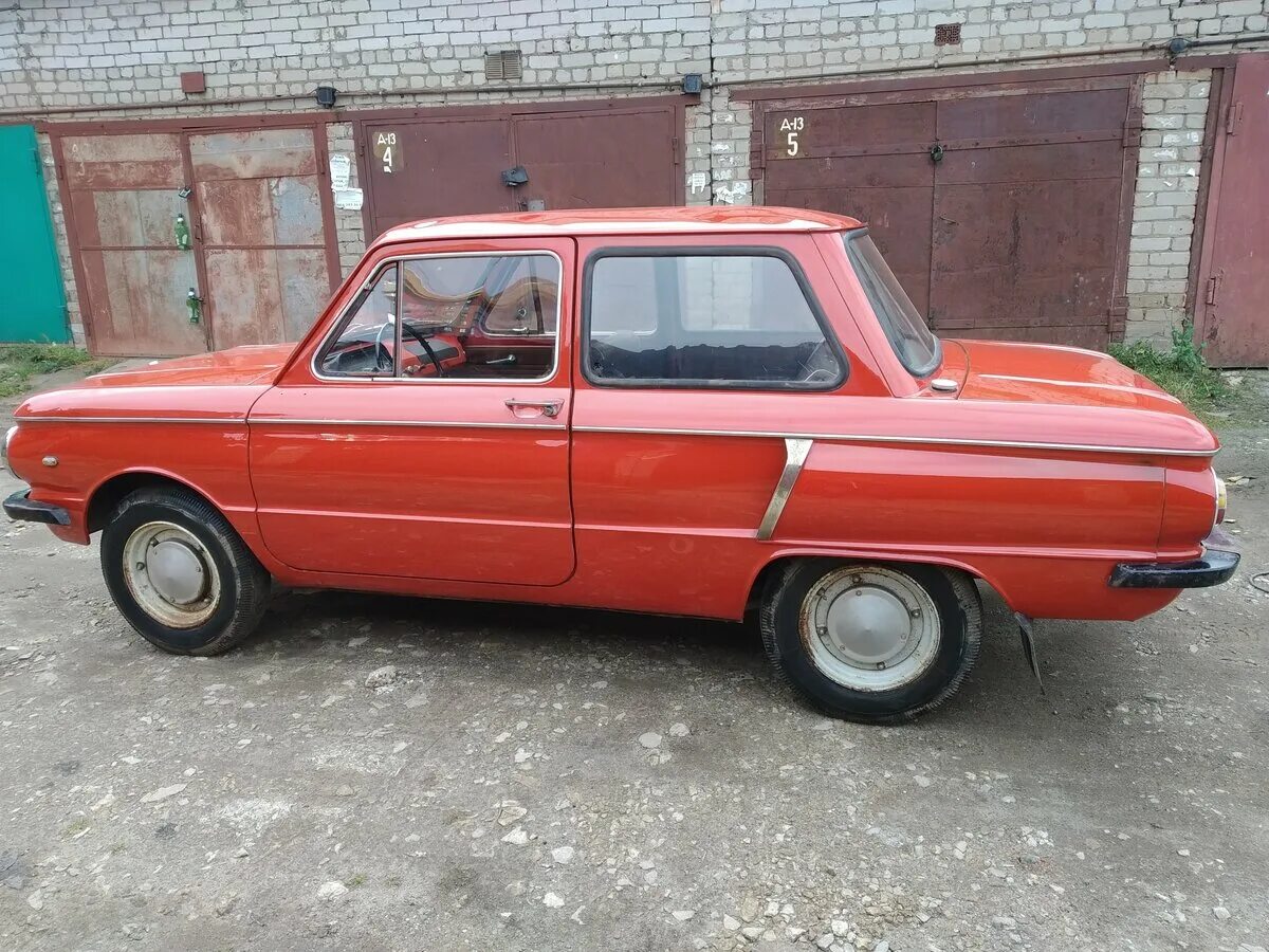 Запорожец киров. Монумент заз 965. Запорожец киров. Заз 965 запорожец 1960. Заз 968 ушастый универсал.