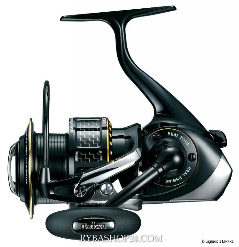 Фирма дайва. Daiwa morethan branzino 3000. daiwa morethan катушка. катушка daiwa 3000. катушка дайва фримс 3000.