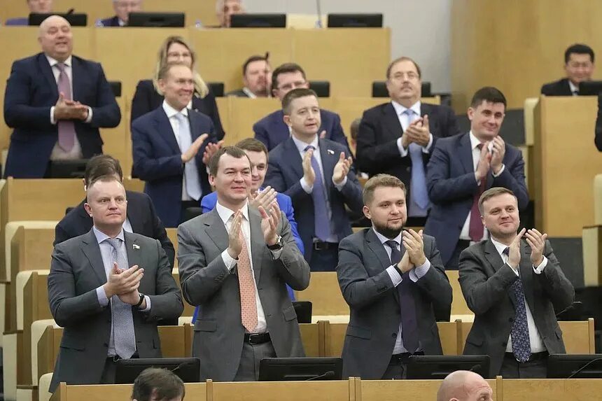 20 депутатов. депутаты госдумы рф фото. депутаты госдумы рф. александр шишлов депутат закс собрание петербурга. депутаты госдумы.