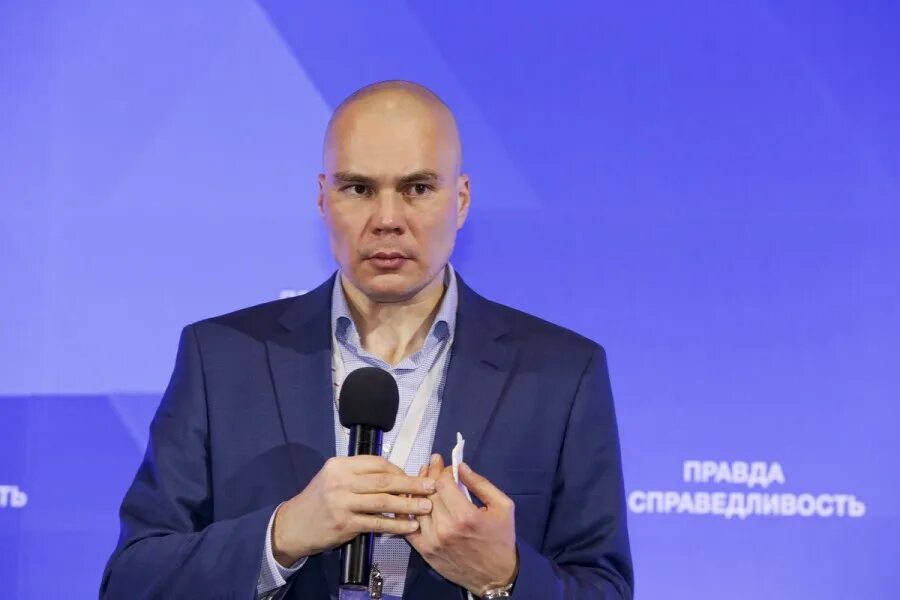 дмитрий попов журналист. евгений бекиш оператор вгтрк. вице-спикер мосгордумы андрей медведев. валентин богданов корреспондент вгтрк. георгий сытник телеоператор.