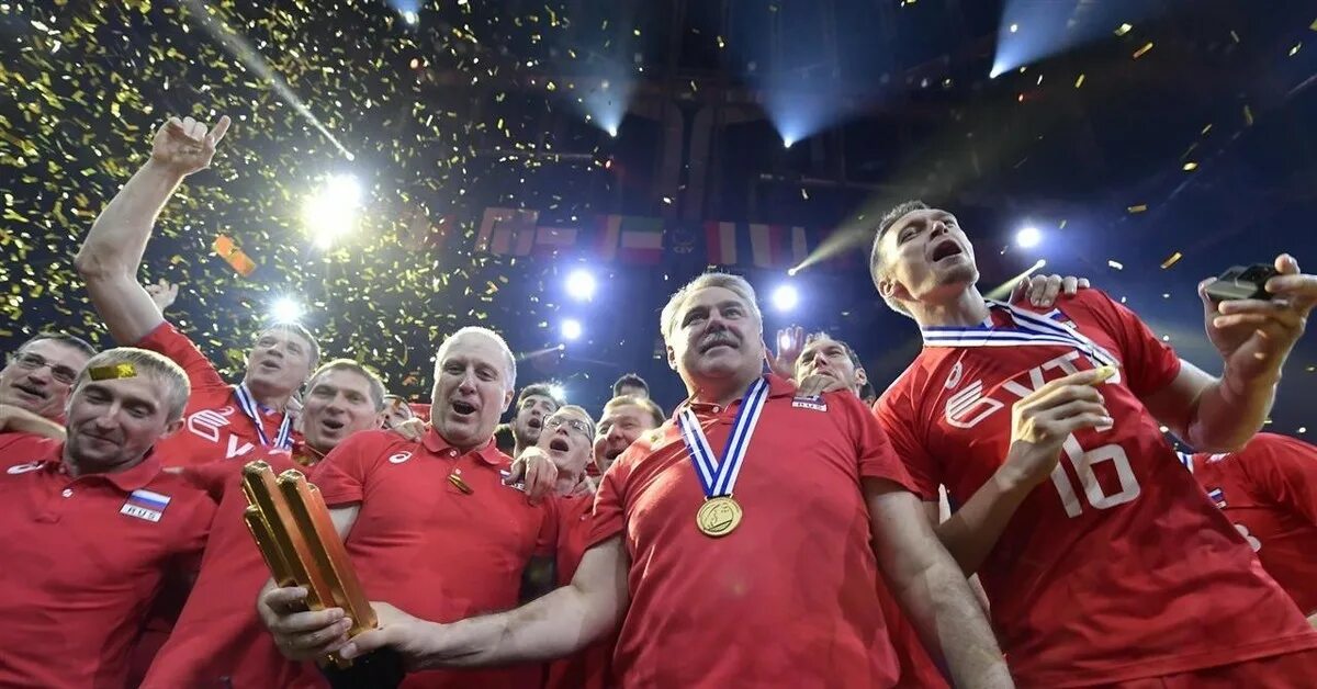 Победа португалии на евро 2016. Чемпионат европы по волейболу 2017. Победа че. Футбол эмоции. Чемпионат европы по волейболу 2017.