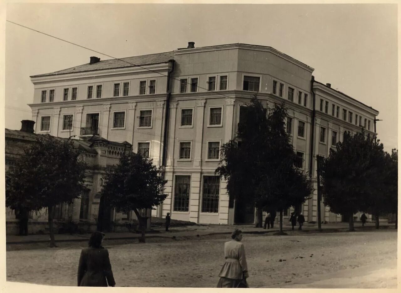 Советская 88 брянск. Старый Брянск ул. Фокина. Брянск 1940. Брянск улица Фокина 22 старый Брянск. Брянск 1940 год.