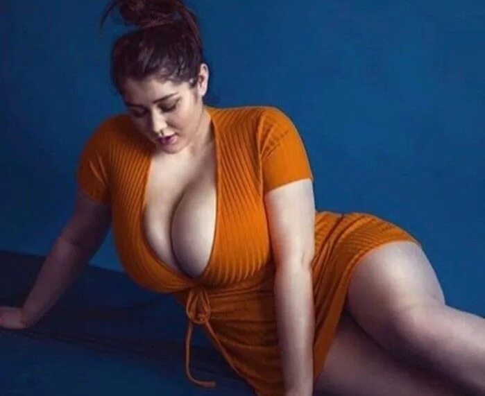 Alicia Loren 2018. Огромная свисающая грудь. Большие натуральные груди. Natural big curvy