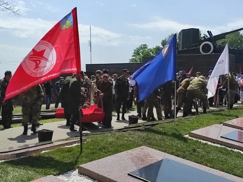 Бои в белгородской области сегодня. Памятник героям Курской битвы. Бои в Белгородской области. Бои за Белгородскую область. Бои в Белгородском.