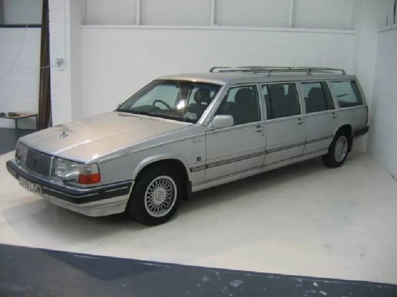 Дром продажа универсалов. Volvo 760 универсал. Volvo 740 Wagon. Volvo 940 Limousine. Volvo 940 универсал.