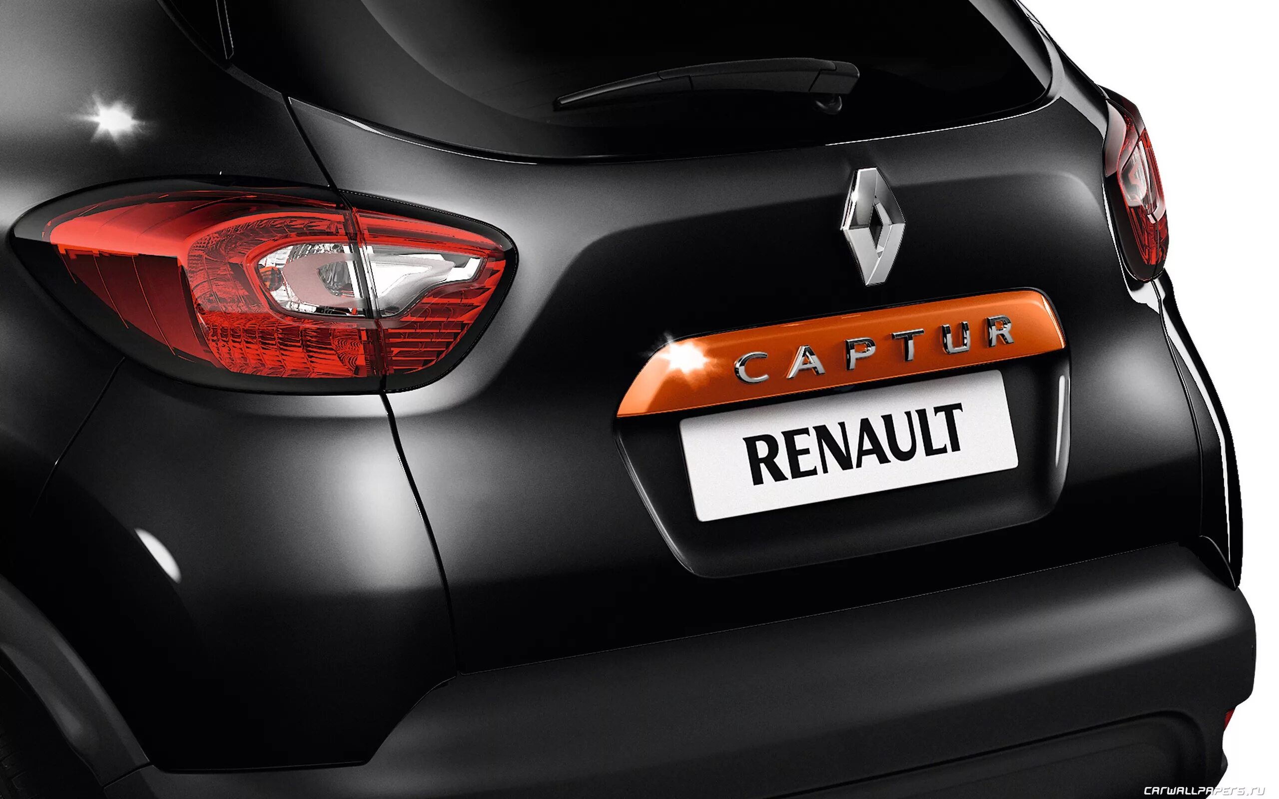 Renault captur шильдик. Рено каптур 2018. Каптюр логотип. Рено каптур 2. Рено каптур 2017.