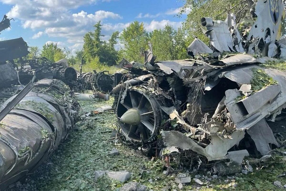 Разбитая техника на Украине. Военные техники.