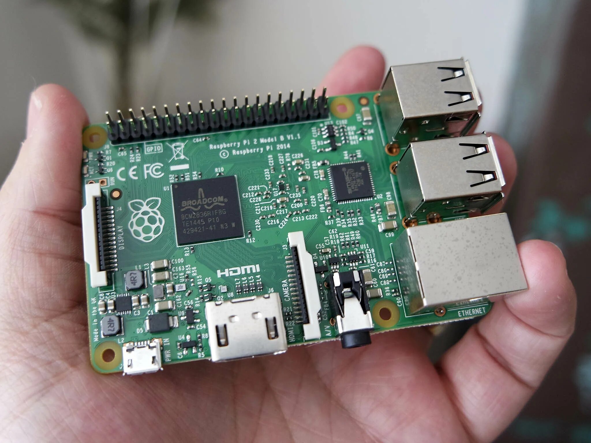 Raspberry 4 windows. Микрокомпьютер Raspberry Pi Windows. Raspberry Pi 2. Raspberry Pi 3 IOT. ПЭВМ Raspberry.