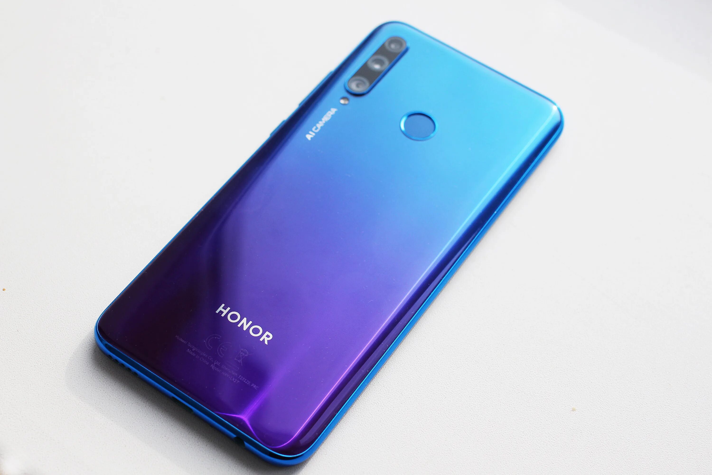 Honor 16 отзывы. Смартфон Honor 10i. Модель хонор 10 i. Смартфон Honor 10i Blue. Honor 10i новый.