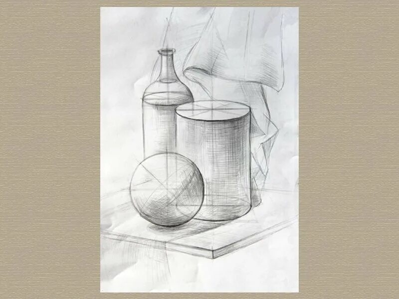 Стилизованные предметы быта. Рисование с натуры натюрморт. Композиция предметов рисунки. Статичный натюрморт композиция. Компоновка в рисовании.