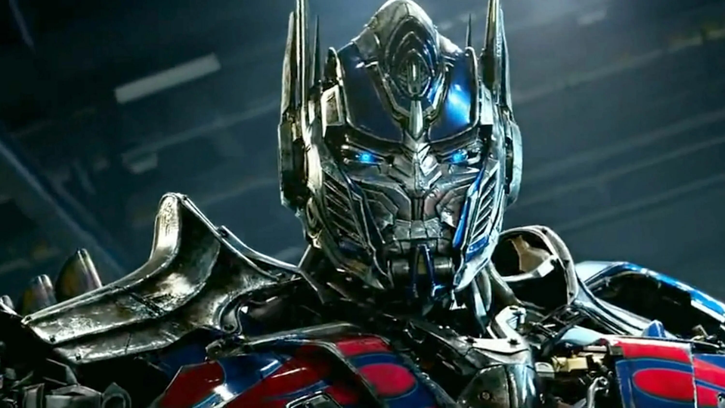 Transformerlar 5 uzbek. Transformers Optimus Prime. Optimus Prime 2014. Оптимус Прайм из трансформеров 5.