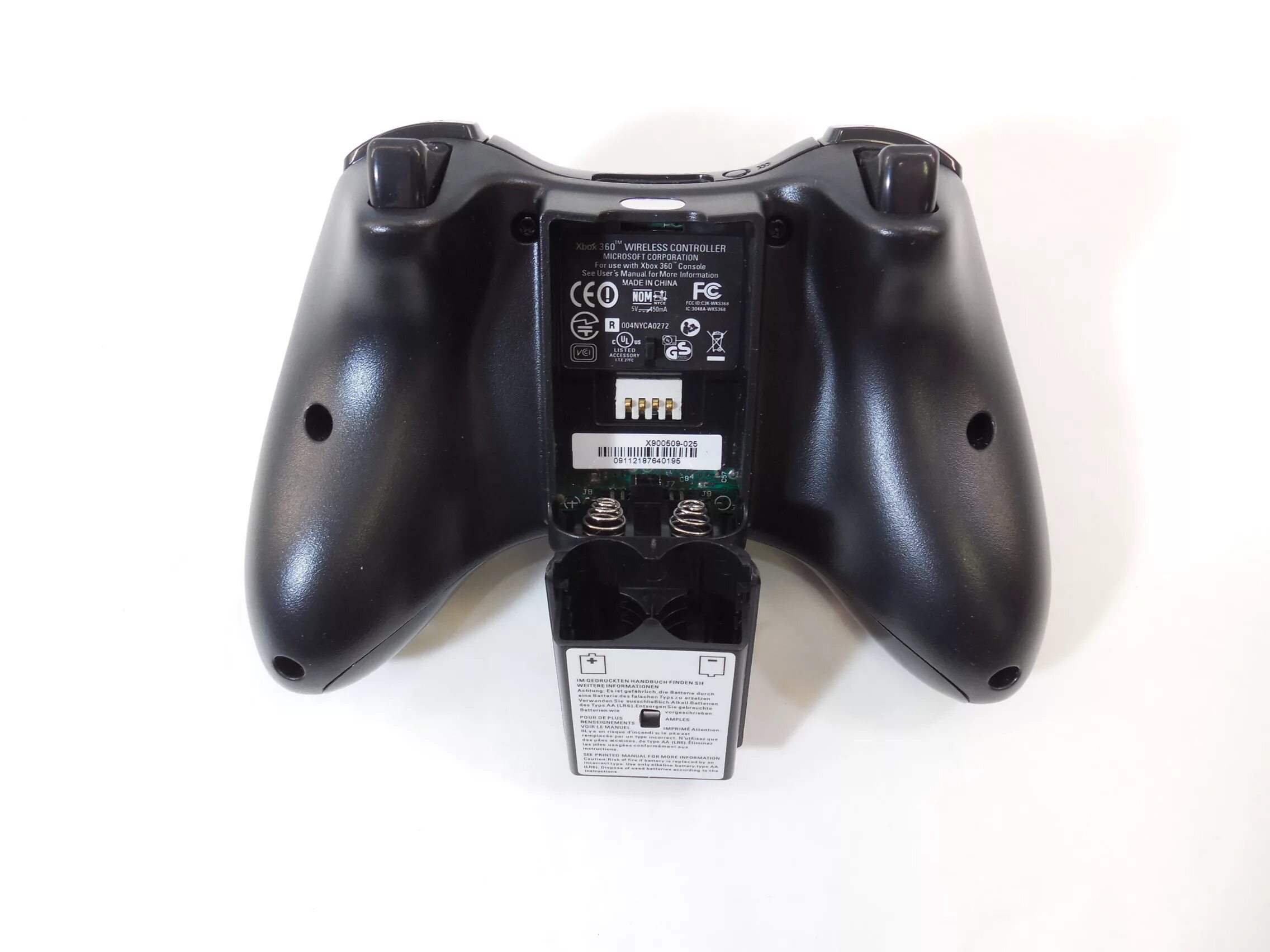 Проверить оригинальность xbox. Геймпад Xbox 360 Controller. Геймпад Microsoft Xbox 360 Wireless Controller. Геймпад Xbox 360 беспроводной. Xbox 360 Controller разъемы.