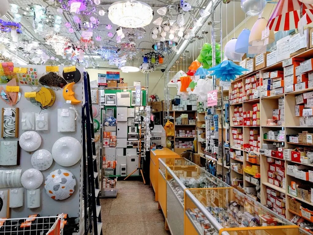 Тверская область работа магазинов. Магазины на тверской. Ротмистрова 28 тверь. Тверская область работа магазинов. Супермаркет тверь поселок химинститута.