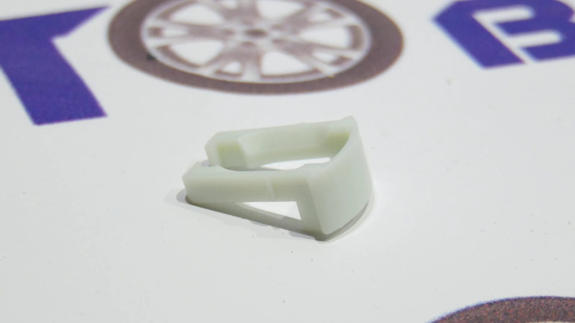 Фиксатор-загубник для эндотрахеальной трубки стерильный fs 900 alba. Фиксатор трубки. 16. Фиксатор трубки. 3031437 фиксатор.