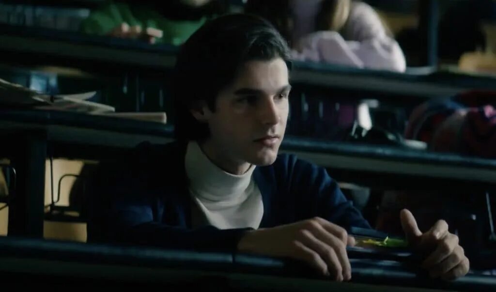 Убийственный книжный. Убийственный книжный. Spanish netflix. Убийственный книжный. Убийственный книжный.